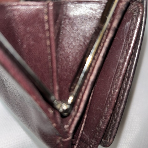 Etienne Aigner Dk Brown Diagonal Leather Pattern Wallet Coin Compartment - Picture 7 of 11